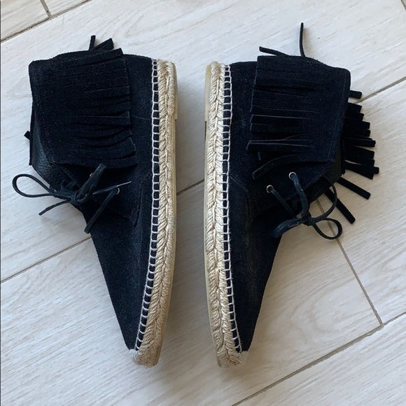 Saint Laurent suede fringe moccasins - Picture 1 of 10